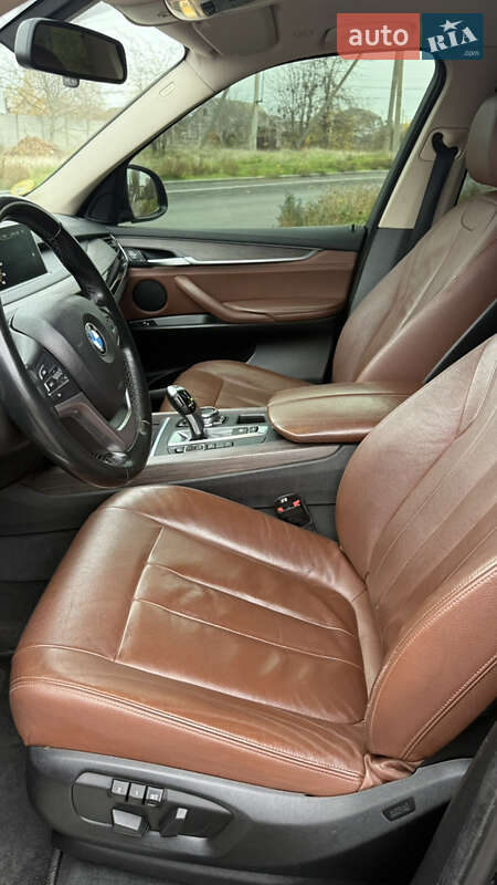Внедорожник / Кроссовер BMW X5 2016 в Николаеве
