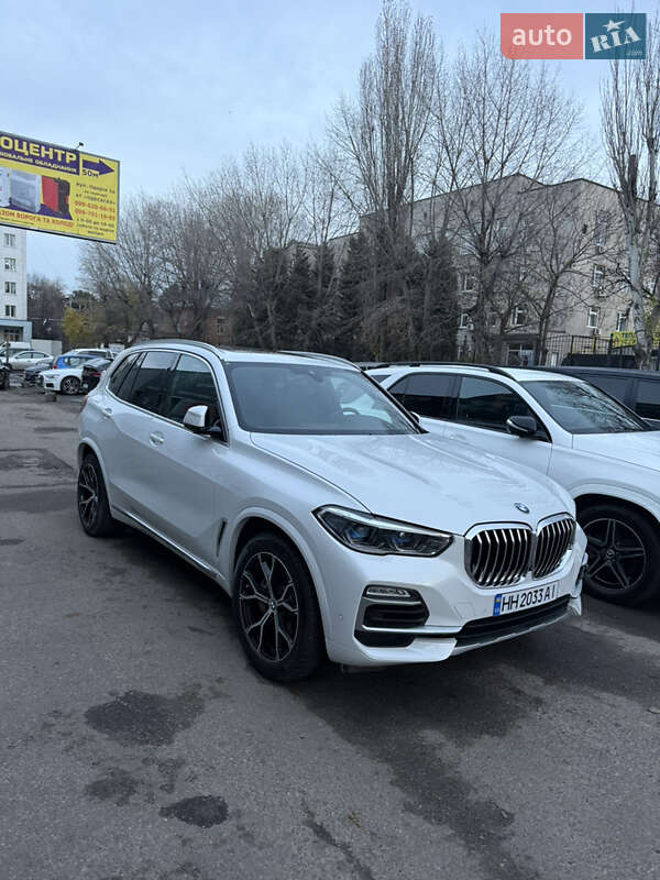 BMW X5 2019