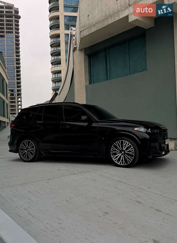 Внедорожник / Кроссовер BMW X5 2024 в Днепре