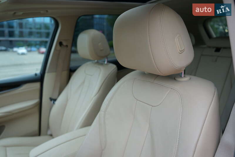 Внедорожник / Кроссовер BMW X5 2014 в Киеве