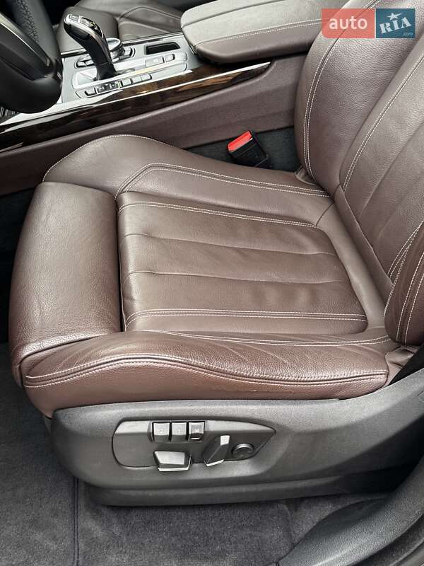 Внедорожник / Кроссовер BMW X5 2014 в Коростене