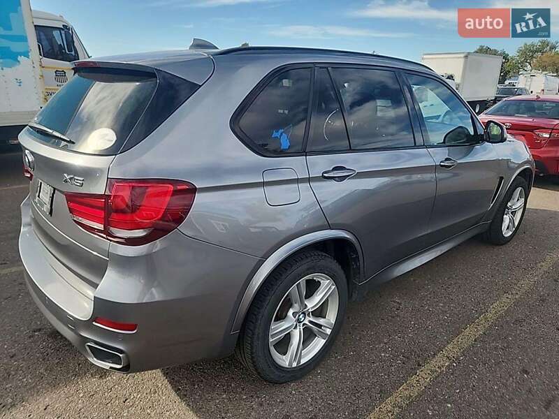 Внедорожник / Кроссовер BMW X5 2014 в Коростене