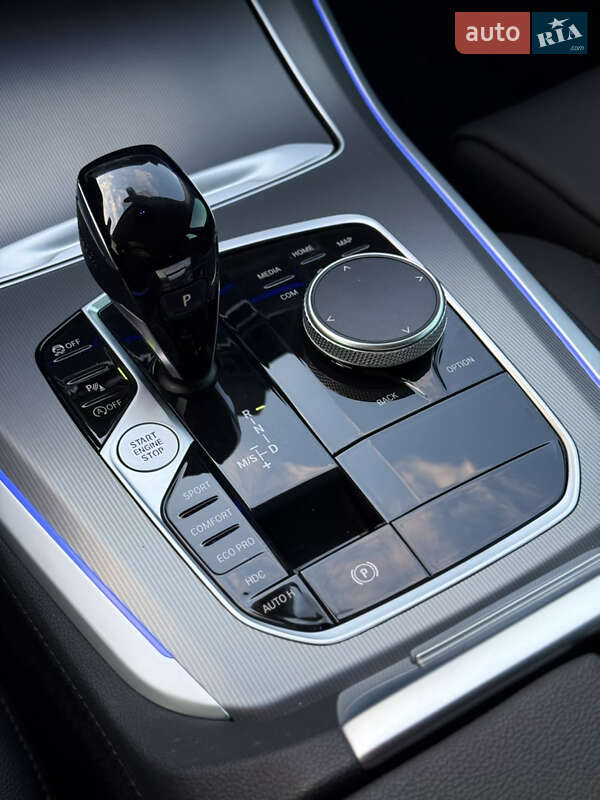 Внедорожник / Кроссовер BMW X5 2022 в Киеве