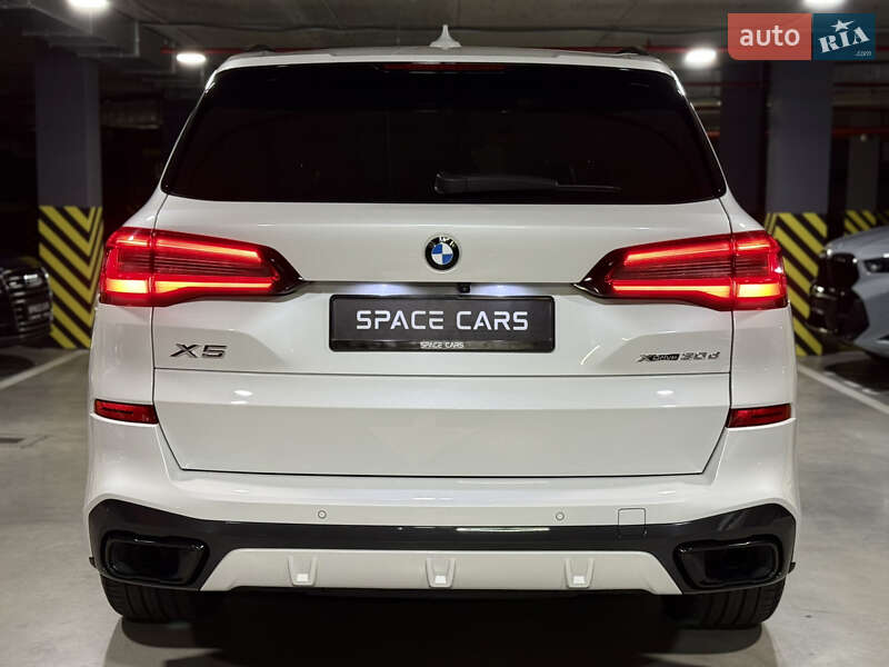 Внедорожник / Кроссовер BMW X5 2021 в Киеве