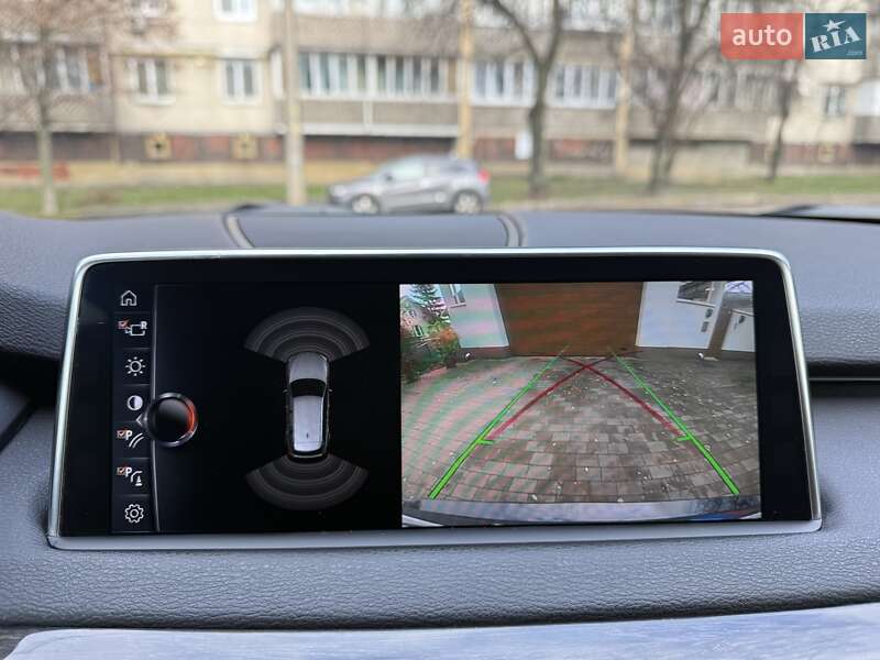Внедорожник / Кроссовер BMW X5 2016 в Киеве