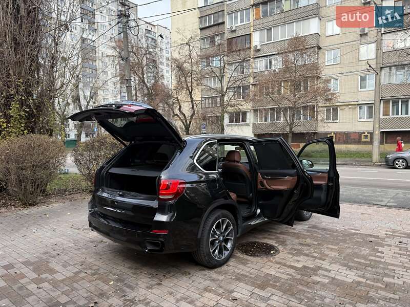 Внедорожник / Кроссовер BMW X5 2016 в Киеве