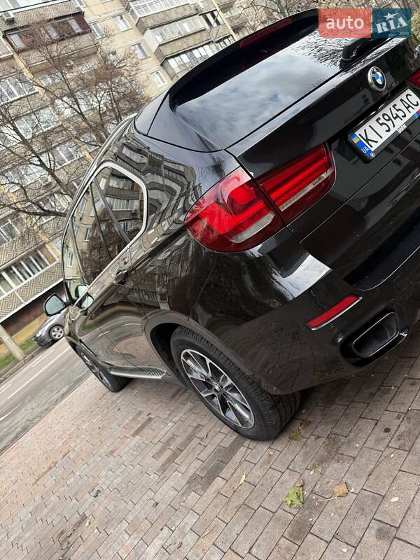 Внедорожник / Кроссовер BMW X5 2016 в Киеве