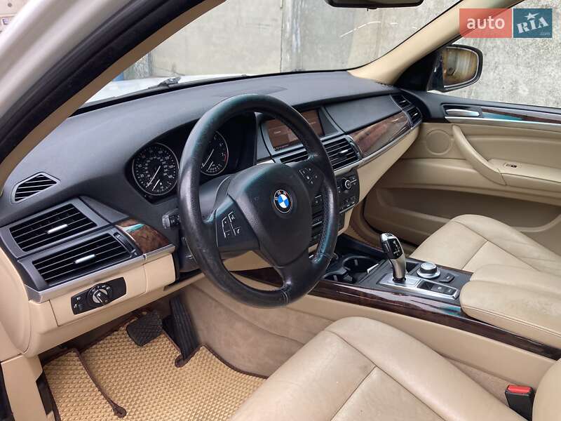 Внедорожник / Кроссовер BMW X5 2008 в Львове