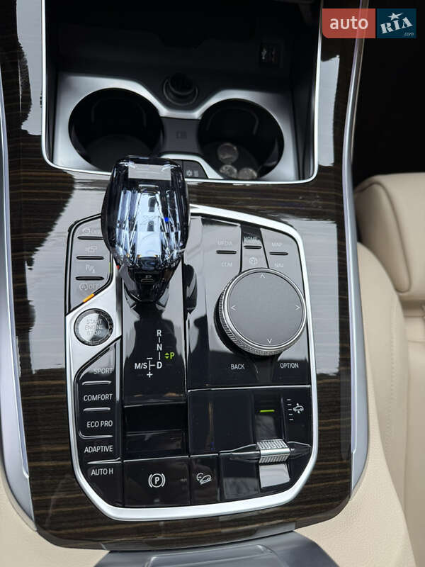 Внедорожник / Кроссовер BMW X5 2020 в Киеве