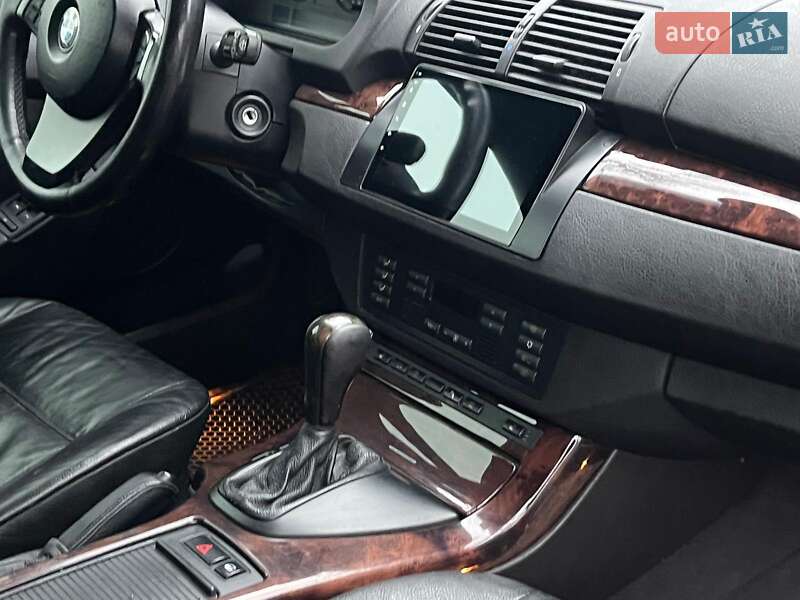 Внедорожник / Кроссовер BMW X5 2006 в Киеве