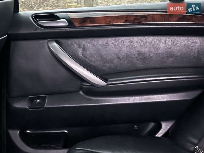 Внедорожник / Кроссовер BMW X5 2006 в Киеве