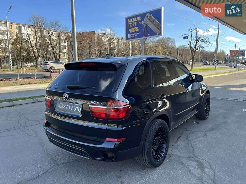 Внедорожник / Кроссовер BMW X5 2011 в Николаеве