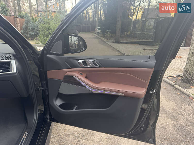 Внедорожник / Кроссовер BMW X5 2023 в Киеве