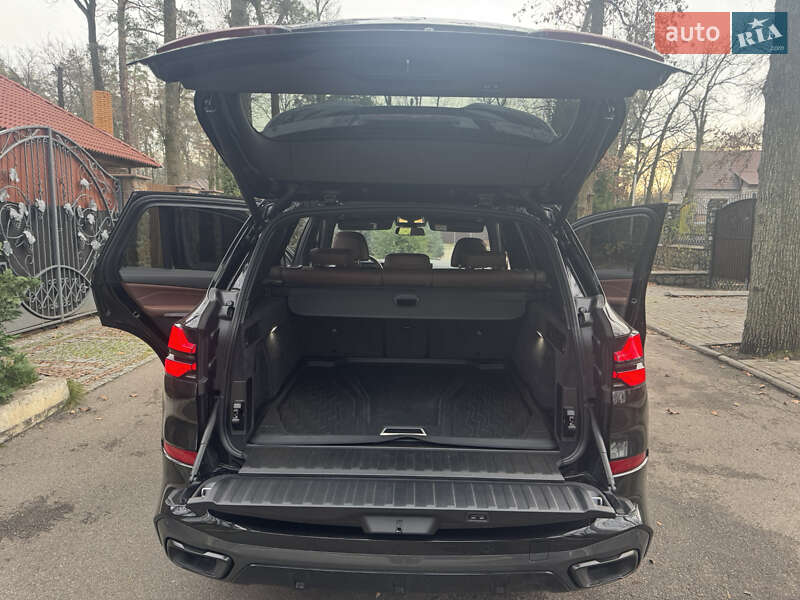Внедорожник / Кроссовер BMW X5 2023 в Киеве