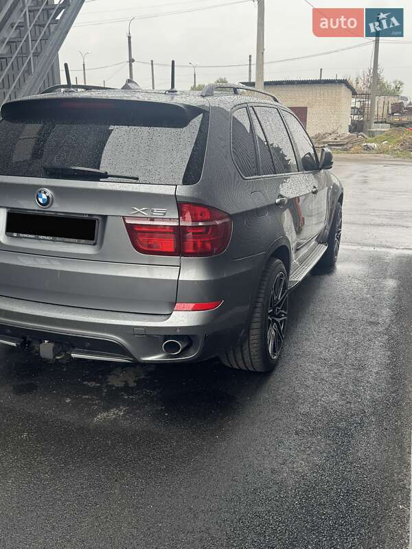Позашляховик / Кросовер BMW X5 2012 в Черкасах