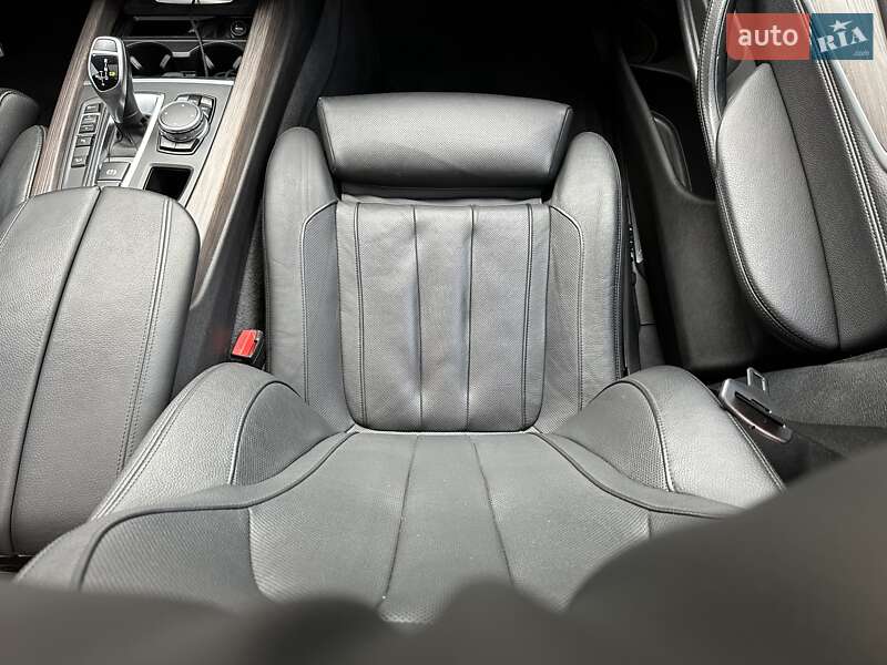 Позашляховик / Кросовер BMW X5 2016 в Одесі