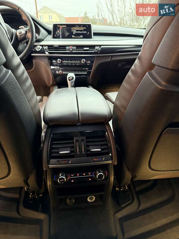 Внедорожник / Кроссовер BMW X5 2016 в Харькове
