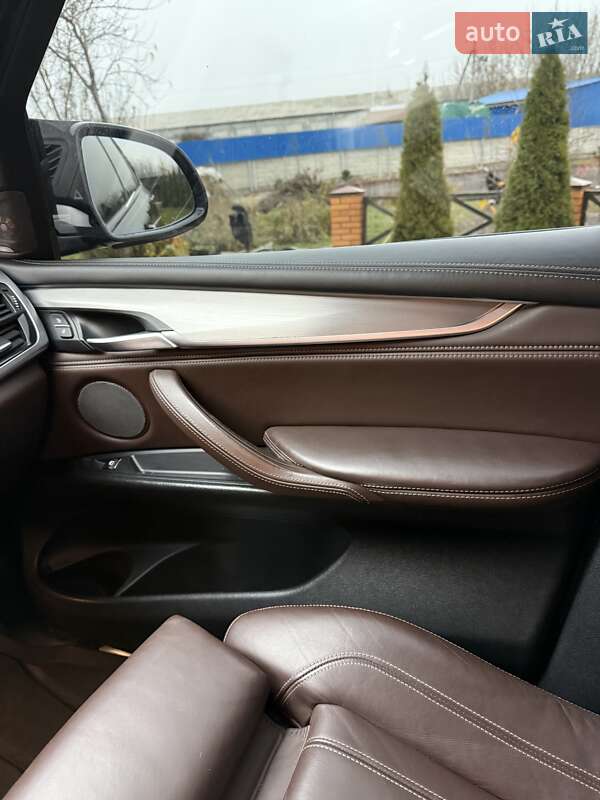 Внедорожник / Кроссовер BMW X5 2016 в Харькове