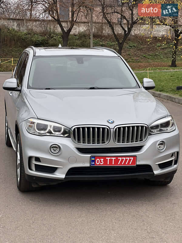 Внедорожник / Кроссовер BMW X5 2016 в Луцке