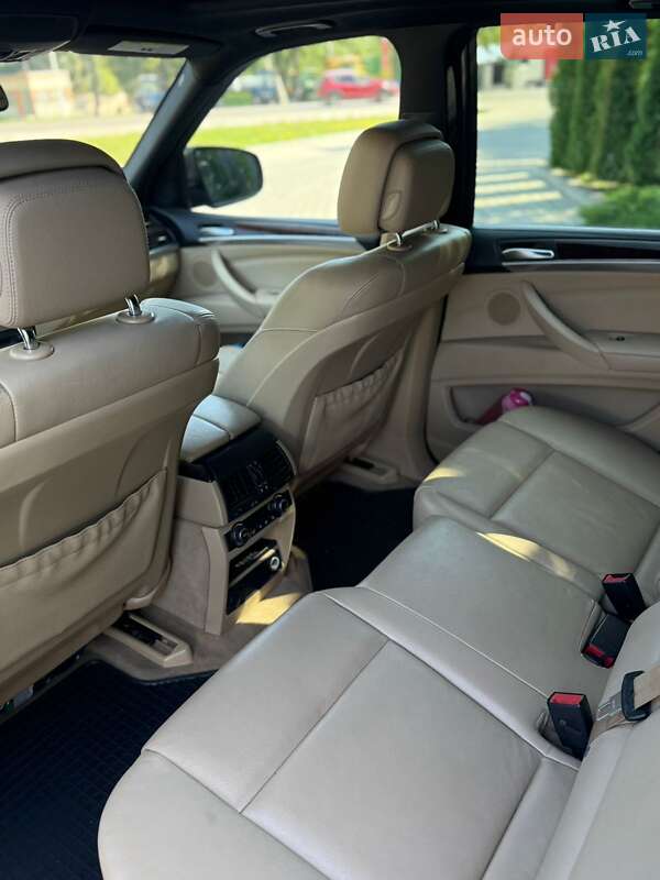 Внедорожник / Кроссовер BMW X5 2011 в Теребовле