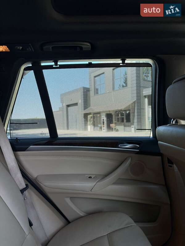 Внедорожник / Кроссовер BMW X5 2011 в Теребовле