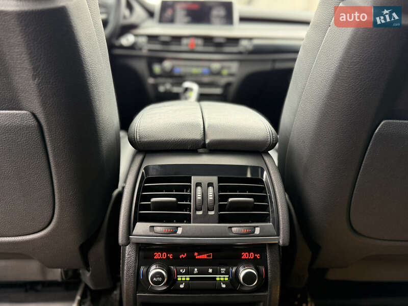 Внедорожник / Кроссовер BMW X5 2016 в Тернополе