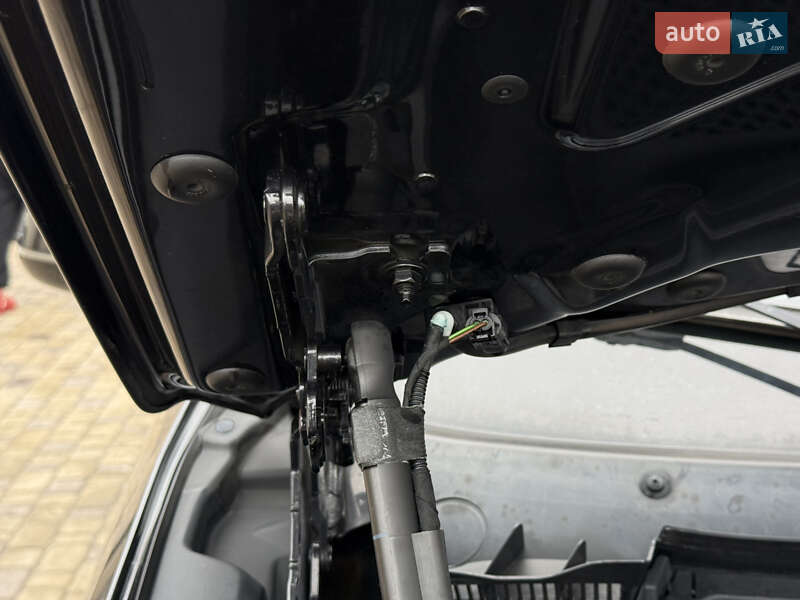 Внедорожник / Кроссовер BMW X5 2016 в Тернополе