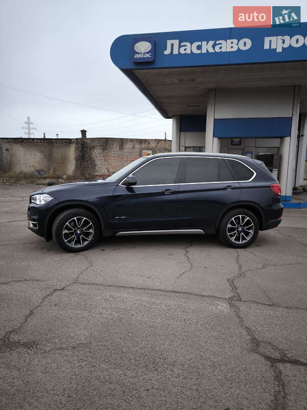 Внедорожник / Кроссовер BMW X5 2016 в Запорожье