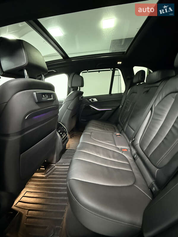 Внедорожник / Кроссовер BMW X5 2018 в Одессе