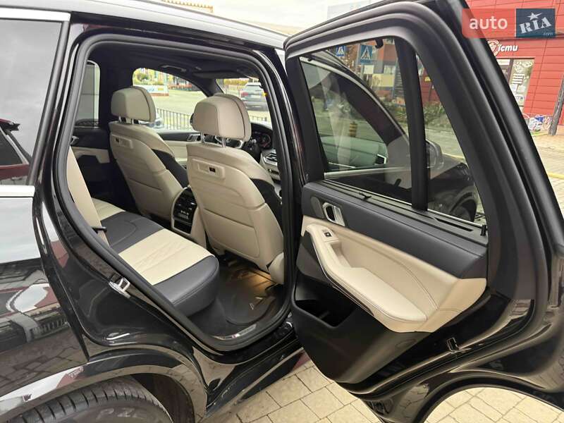 Внедорожник / Кроссовер BMW X5 2020 в Львове