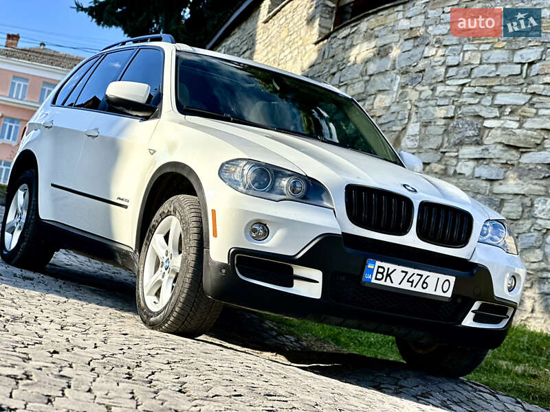 Внедорожник / Кроссовер BMW X5 2010 в Каменец-Подольском