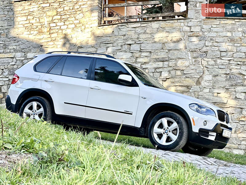 Внедорожник / Кроссовер BMW X5 2010 в Каменец-Подольском