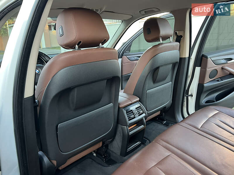 Внедорожник / Кроссовер BMW X5 2014 в Одессе