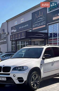 Внедорожник / Кроссовер BMW X5 2011 в Каменец-Подольском
