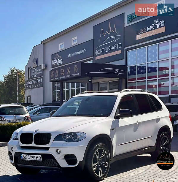 Внедорожник / Кроссовер BMW X5 2011 в Каменец-Подольском