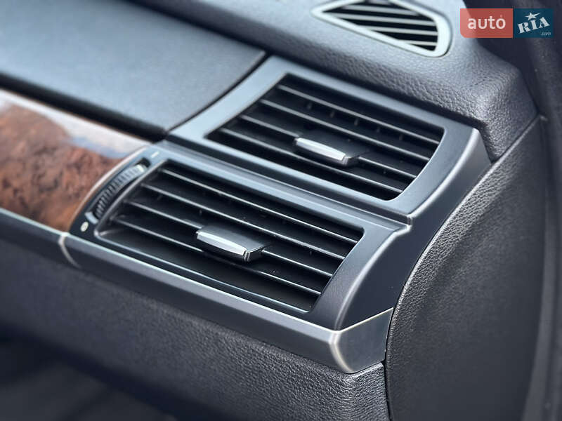 Внедорожник / Кроссовер BMW X5 2007 в Владимире