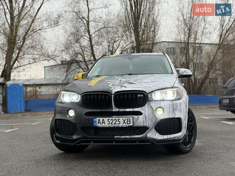 Внедорожник / Кроссовер BMW X5 2014 в Киеве