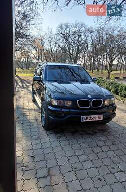 Внедорожник / Кроссовер BMW X5 2002 в Днепре