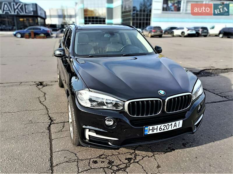 Внедорожник / Кроссовер BMW X5 2015 в Одессе