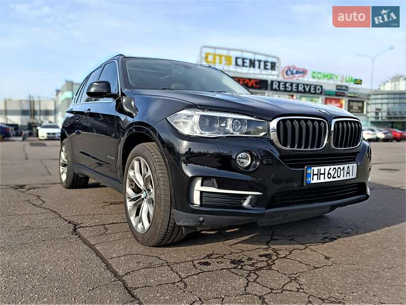 Внедорожник / Кроссовер BMW X5 2015 в Одессе
