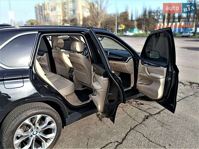 Внедорожник / Кроссовер BMW X5 2015 в Одессе