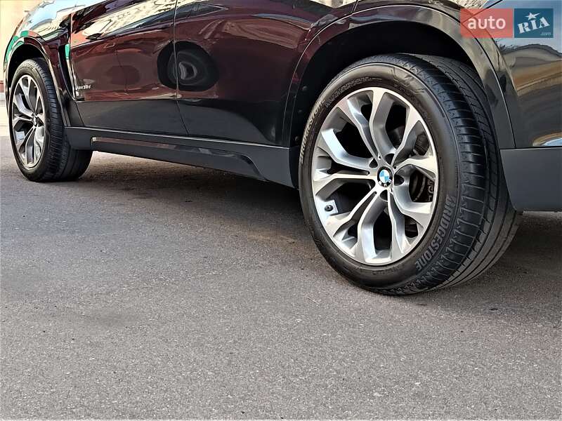 Внедорожник / Кроссовер BMW X5 2015 в Одессе