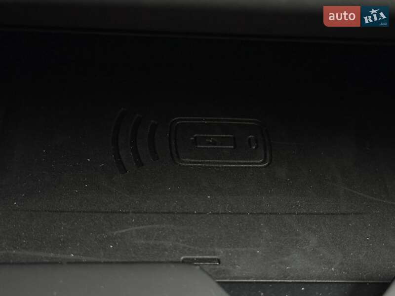 Внедорожник / Кроссовер BMW X5 2019 в Киеве