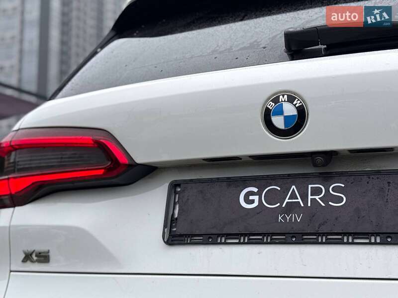 Внедорожник / Кроссовер BMW X5 2019 в Киеве