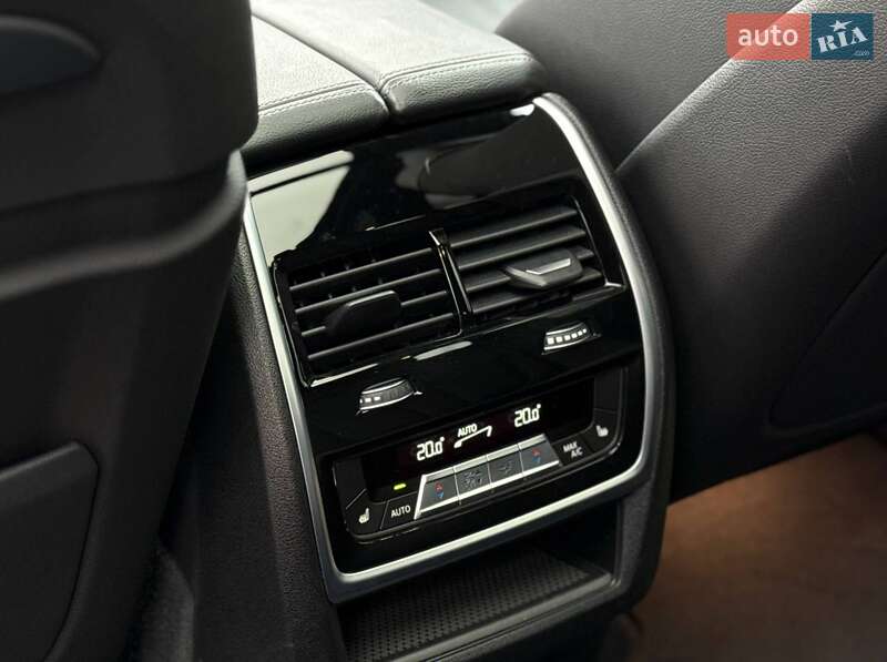 Внедорожник / Кроссовер BMW X5 2019 в Киеве