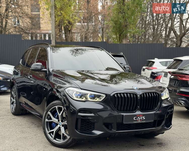 BMW X5 2021