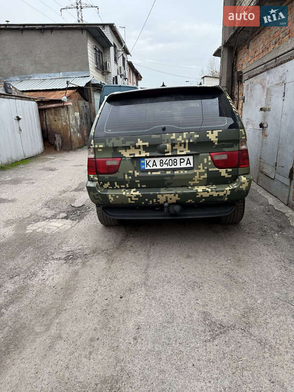 Внедорожник / Кроссовер BMW X5 2002 в Киеве