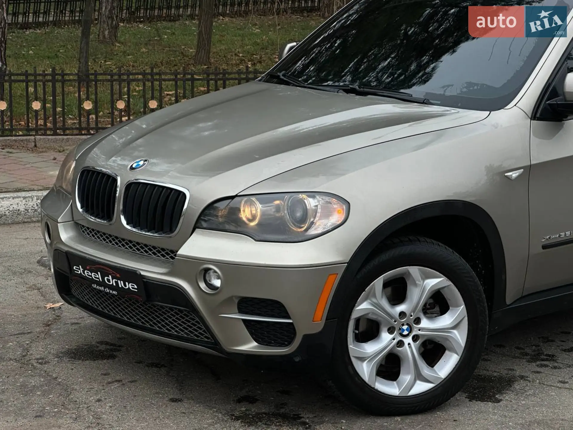2011 BMW X5 - мініатюра 3