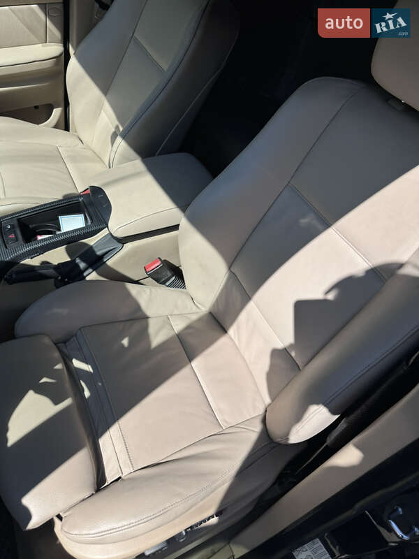 Внедорожник / Кроссовер BMW X5 2004 в Измаиле