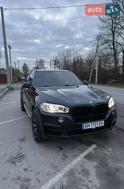 Внедорожник / Кроссовер BMW X5 2014 в Звягеле